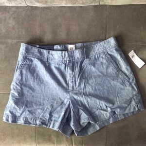 GAP Chambray City Short NWT